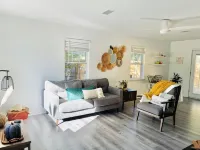 Complete Home 2.2 miles away from AIR FORCE! - Wifi