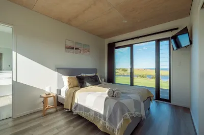 Luxury Absolute Ocean View Lodge Hotels in 