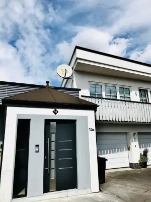 Naabsuite mit Terrasse und Naabblick
