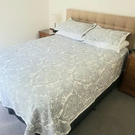 Conveniently located guest suite in the heart of the Cowichan Valley.