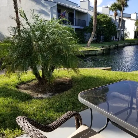 ANASTASIA ISLAND BEACH&POOL, 5 MIN WALK IN THE HEART OF ST.AUGUSTINE BEACH