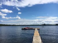 Sandy Beach Cottage on Chandos Lake