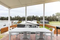 Seahorse Inn Hotel & Villas - واي فاي
