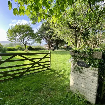Hendy Cottage