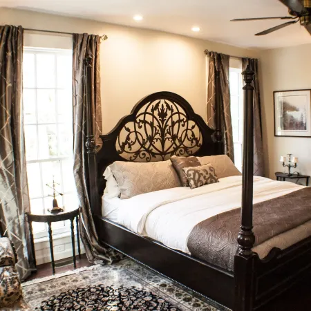 Judson Heath Colonial Inn