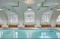 Chateau Herálec Boutique Hotel & Spa by l'Occitane - piscine