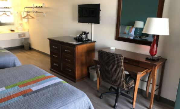 Edelweiss Inn