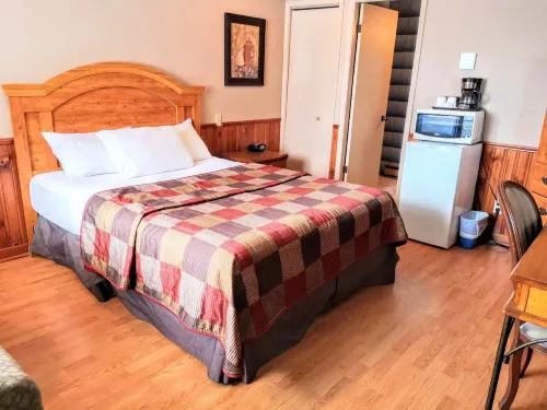 Hotel Motel la Marquise Hotels in Sherbrooke