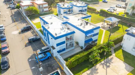 Montones Beach Apartment C-3