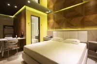 Motel Golf (Adult Only) Hotels in Osasco