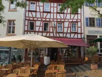 Marktplatzhotel - Restaurant Tafelspitz Hotels in Weinheim