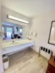 Regency Inn Hotels in Maitland