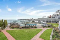 The Harborside Inn