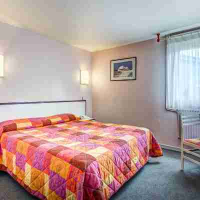 Hôtel LOGIS Le Moulin Des Gardelles Rooms