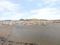 Castle Apartment Hotel a Conwy