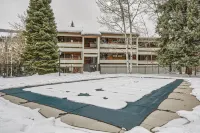 Snowlion Condos 302 3 Bedroom Condo by RedAwning