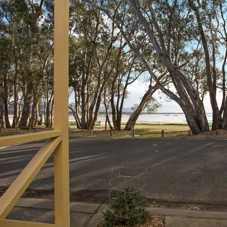 Lake Fyans Holiday Park