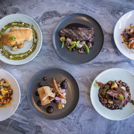 Ocean International Hotel