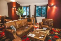 Bernti's Mountain Inn Hotels in Perisher Valley