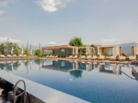 Dilijani Tun Hotel & Restaurant 蒂利金酒店