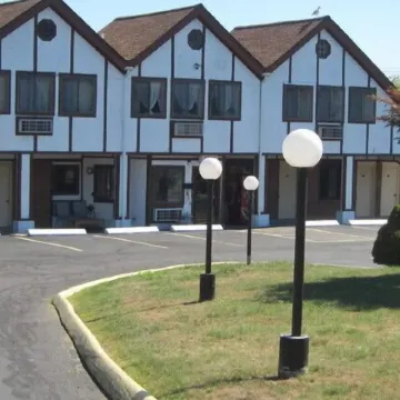 Lamplighter Motel - Clinton, Connecticut