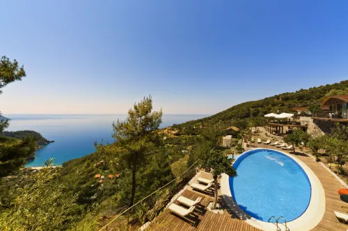 LISSIYA HOTEL Hotel di Uzunyurt Mahallesi