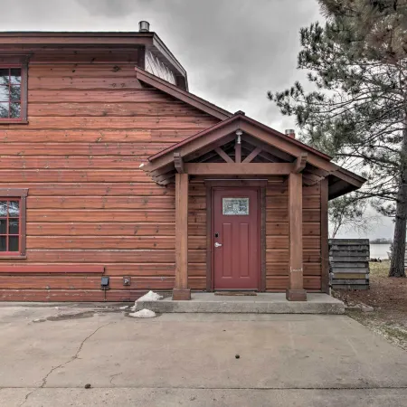 Pelican Lake Retreat w/ Fire Pit, Dock & Grill!