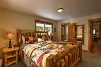 Keystone Home on Snake River w/ Hot Tub + Views! - Wifi