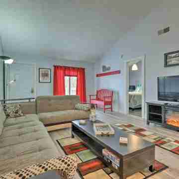 Mount Pocono Condo w/ Balcony, Near Mt Airy Casino Rooms