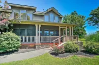 Conneaut Lake Home with Yard, 1/2 Mi to Beach/Park - Parking