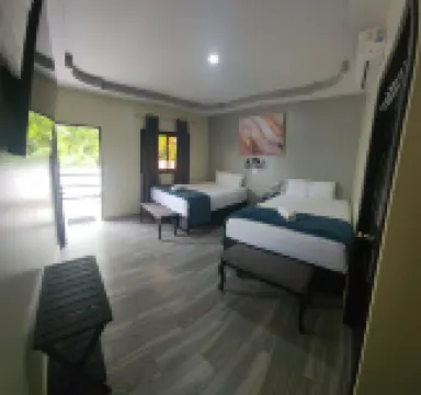 مي تييرا أيروبويرتو هوتل إي ريستورانتي فنادق في 