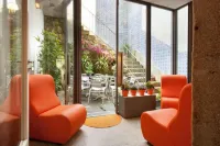 Porto Lounge Hostel & Guesthouse by Host Wise - Hostels