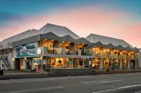 The White Morph - Heritage Collection Hotels near Point Kean Viewpoint