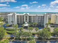 Litchfield Beach & Golf Resort