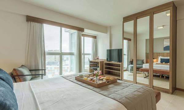 Saint Moritz Hplus Express