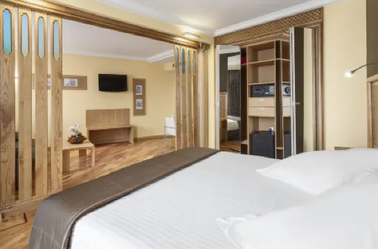 エグゼ ドニャ カルロタ