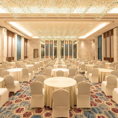 Radisson Resort Hatgad Saputara