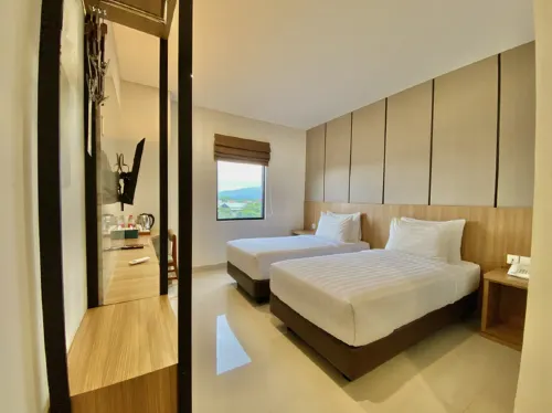 프론트 원 호텔 곰봉 Kebumen Regency 호텔