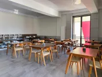 Wilo Hotel Bengkulu - servizio colazione