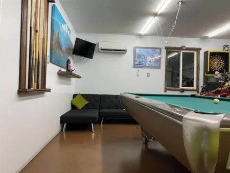 Welcome, Mi Casa es su Casa Отели рядом с достопримечательностью «Юкка Вэлли Элементари Скул»