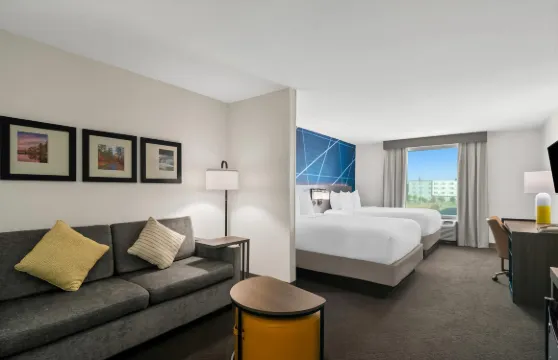 本頓維爾-羅傑斯舒適套房酒店