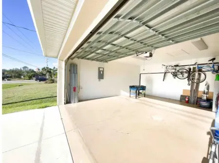 Modern 3BR 2 BathFreeWifi WarmMineralSpring EV lvl 2 chargerwith tesla adapter