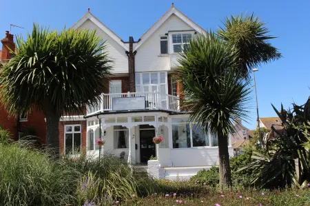 Beamsley Lodge B&B Отели в г. Полгейт