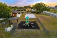 3-Bed with pool - Close to beach