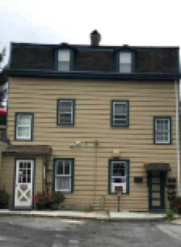 #1, Studio Apartment in Historic Building