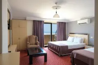 Azak Blue Otel Hotels near Türkleri Mah Arabi Camii