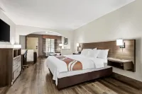 Quality Inn & Suites Near Robins Air Force Base
