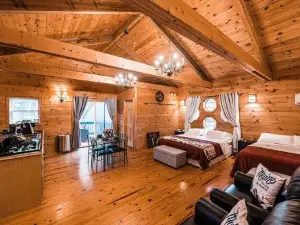 Sunset Chalet