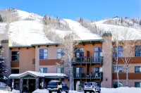 Storm Meadows Club A216