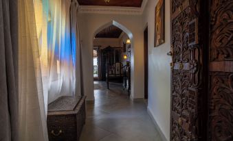 Mizingani Seafront Hotel